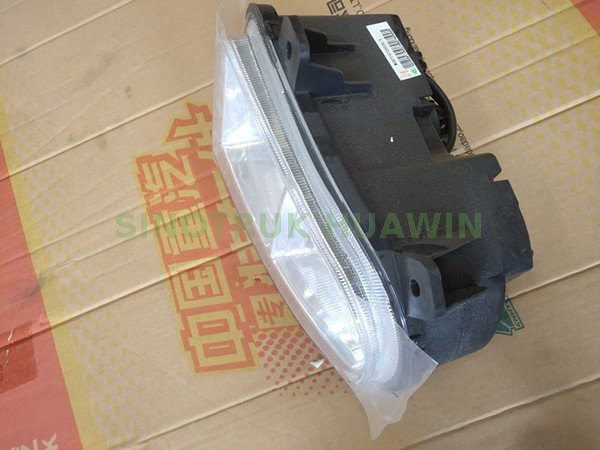 Front combination light-right Code: WG9719720026